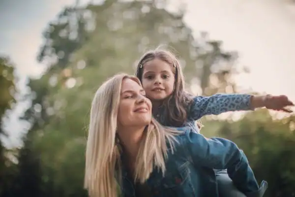 happy mum and daughter following mediation to resolve parental alienation Essex